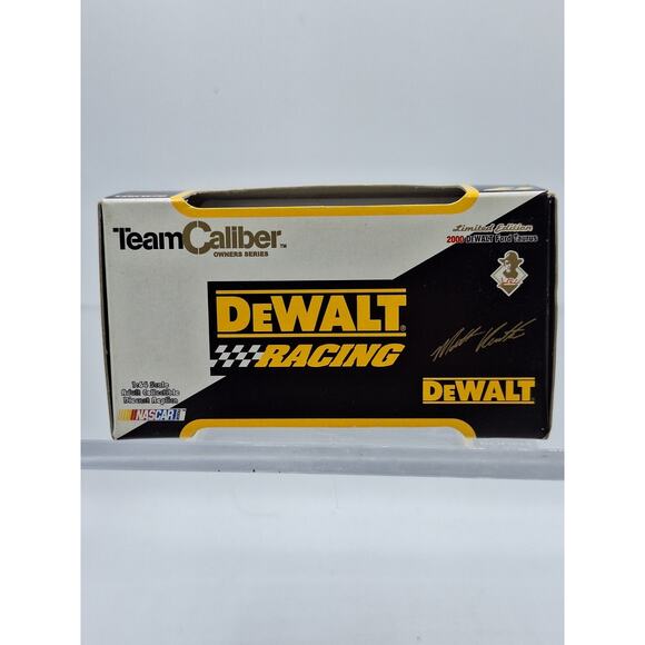 Matt Kenseth #17 Ford Taurus NASCAR 2000 Team Caiber Owners Series. Roush Racing - Picture 5 of 7